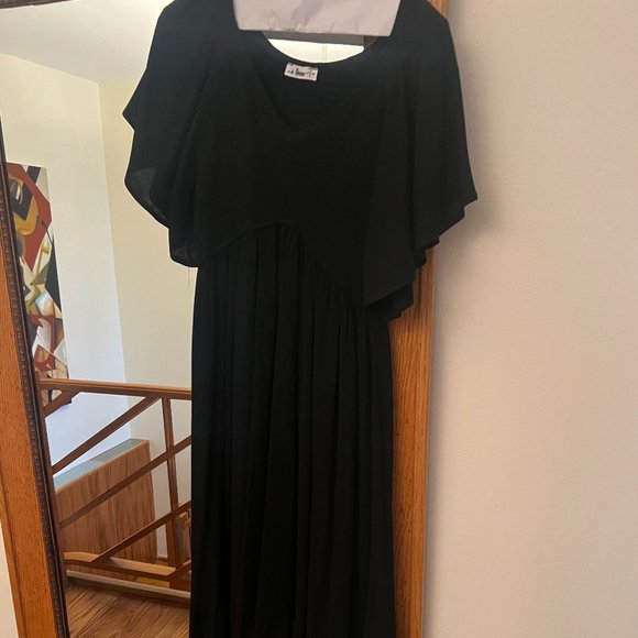 Holly Girl Sophia Dress in Black - Picture 1 of 4